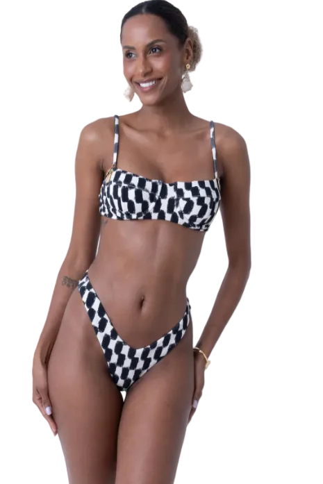 Bikini a Cuadros Copa Piñas y Fresas