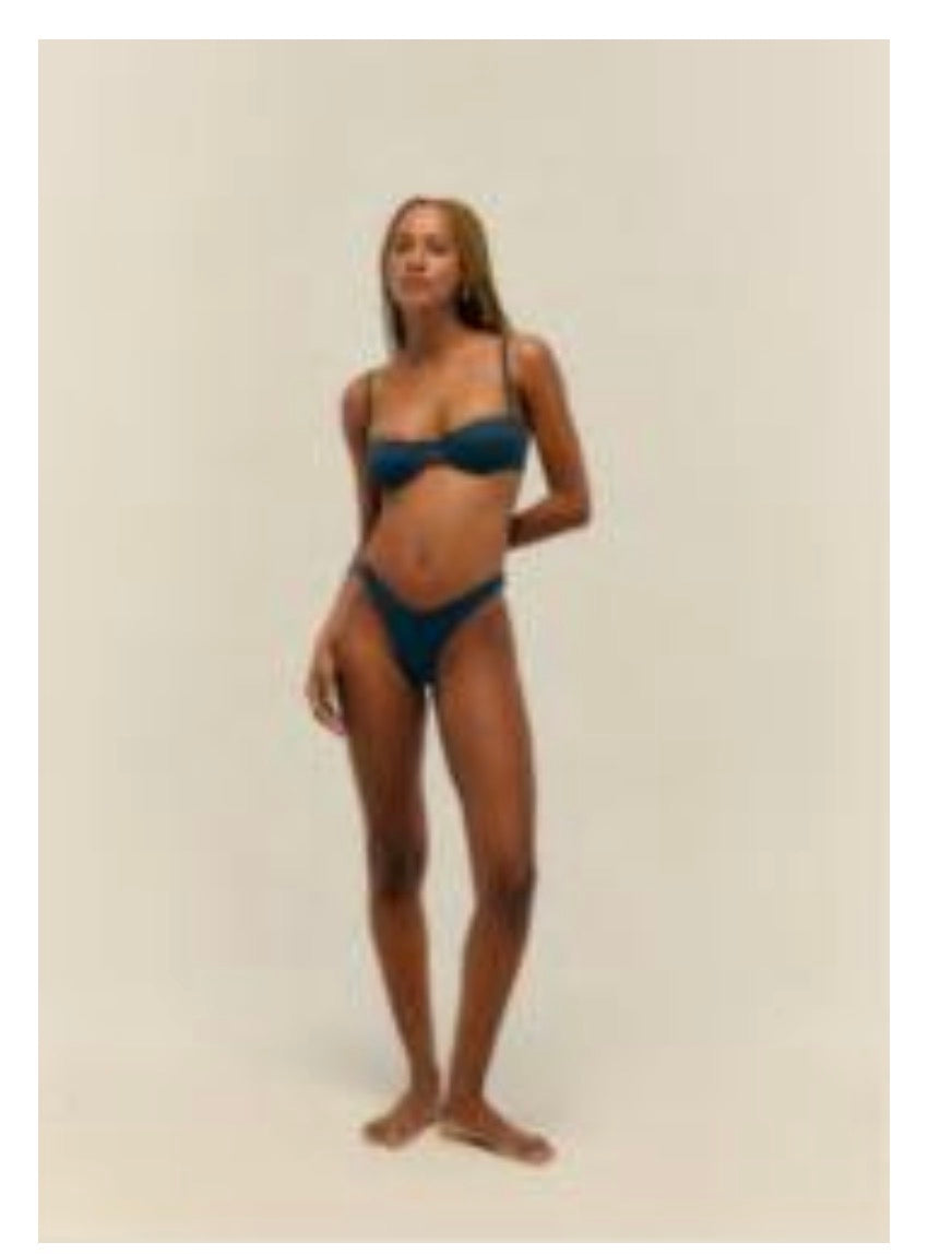 BIKINI MEIA TACA