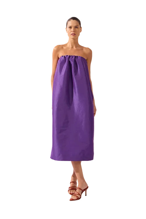 VOLUMINOUS MIDI DRESS