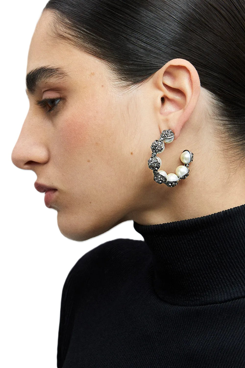 ALMA VINTAGE SILVER PEARL HOOP EARRINGS