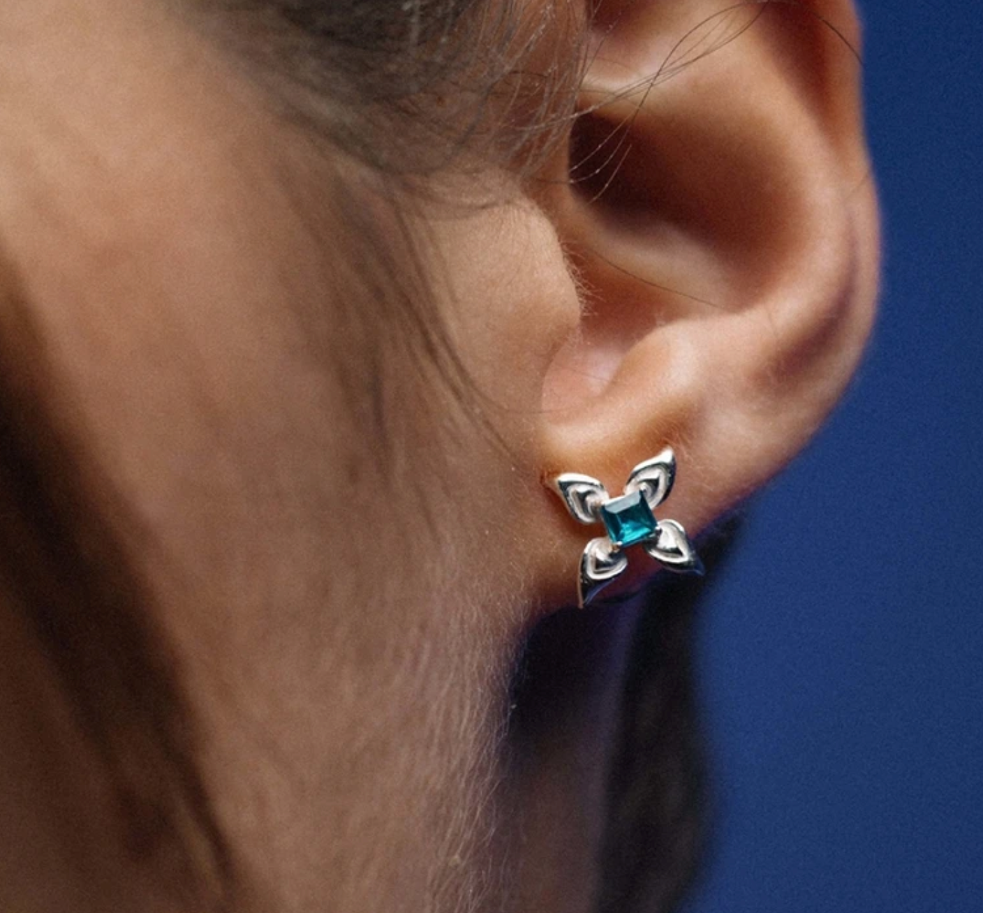 Earring Swiss Topaz