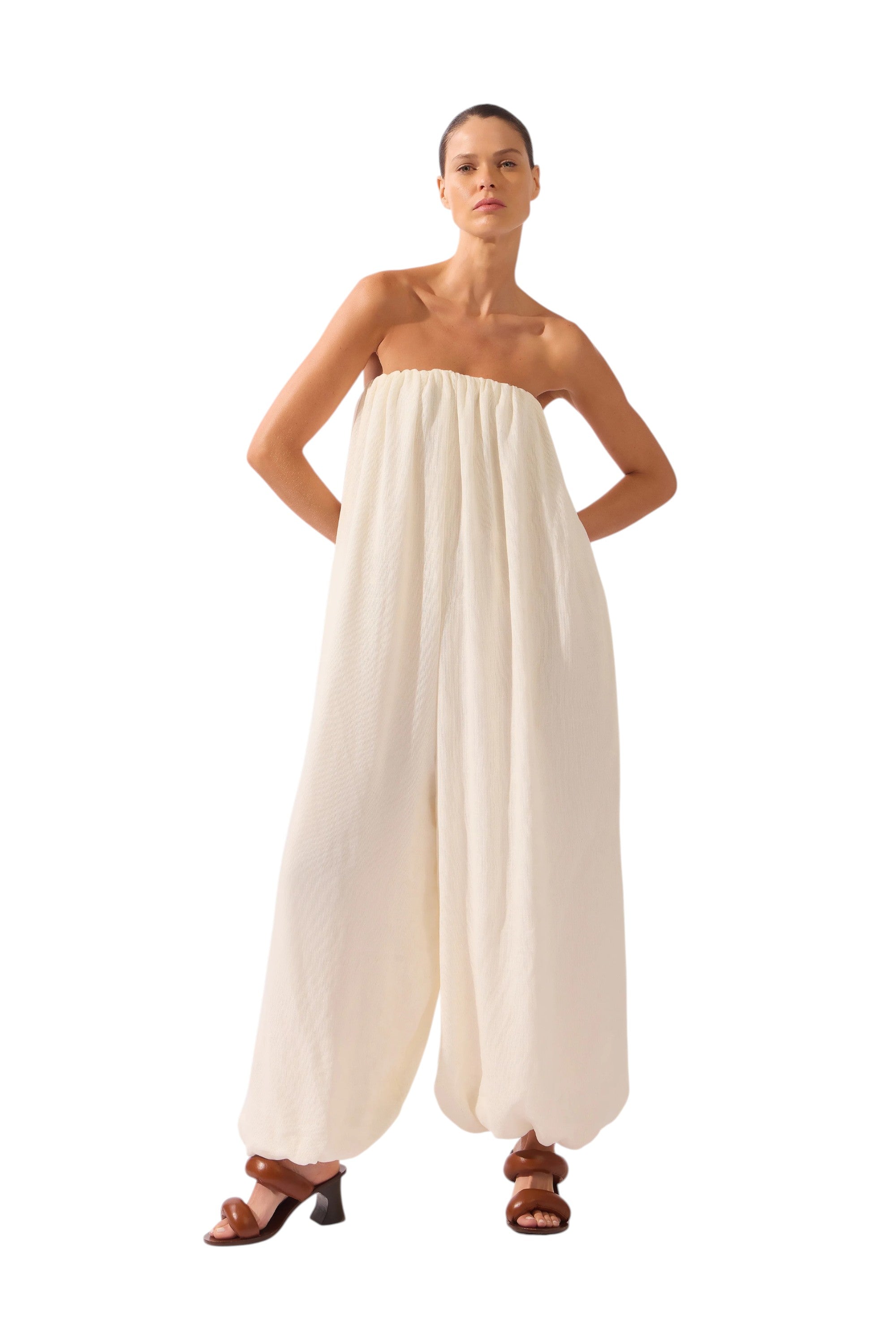 STRAPLESS BUBBLE JUMPSUIT